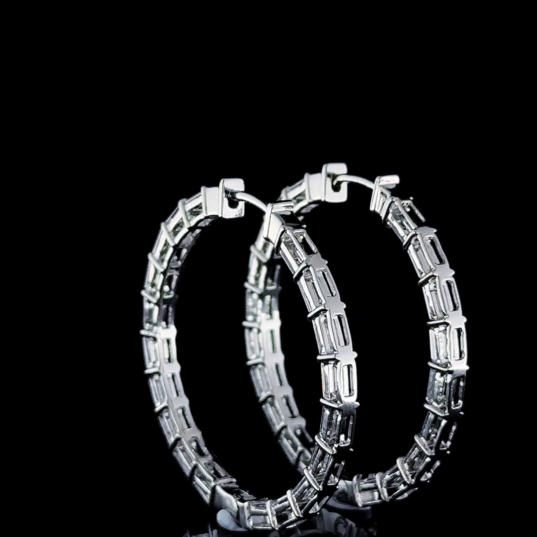 14k White Gold Diamonds hoops Earrings 3.62 Carats