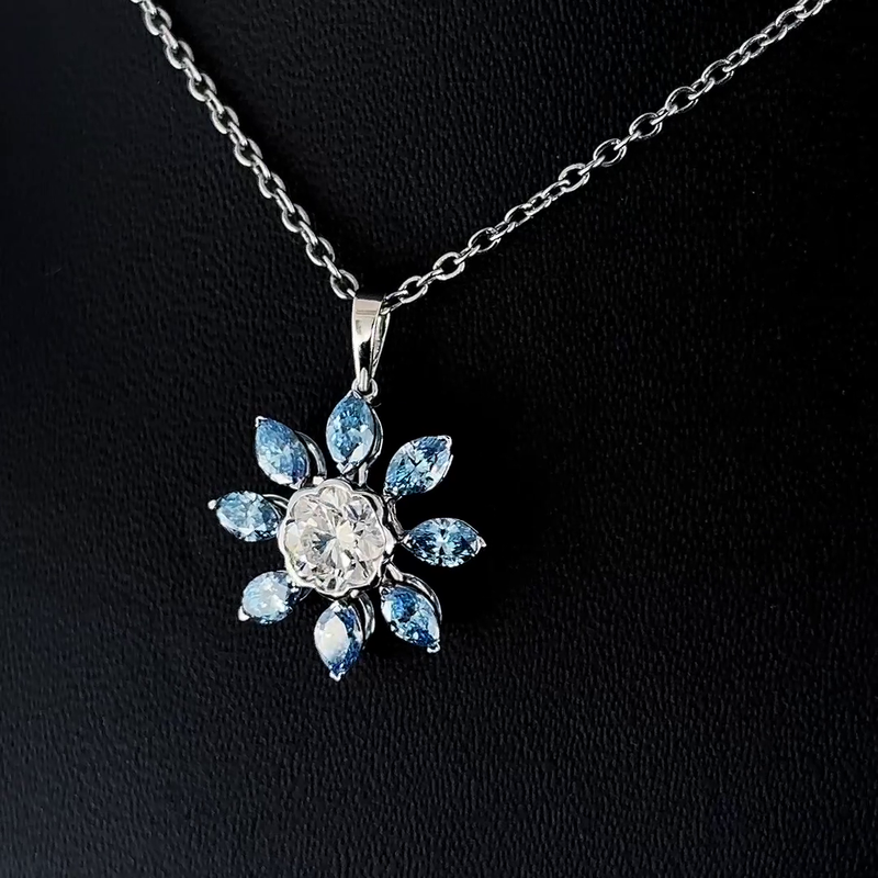 14k White Gold Diamonds Pendant 1.21 Carat