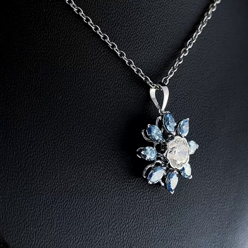 14k White Gold Diamonds Pendant 1.21 Carat