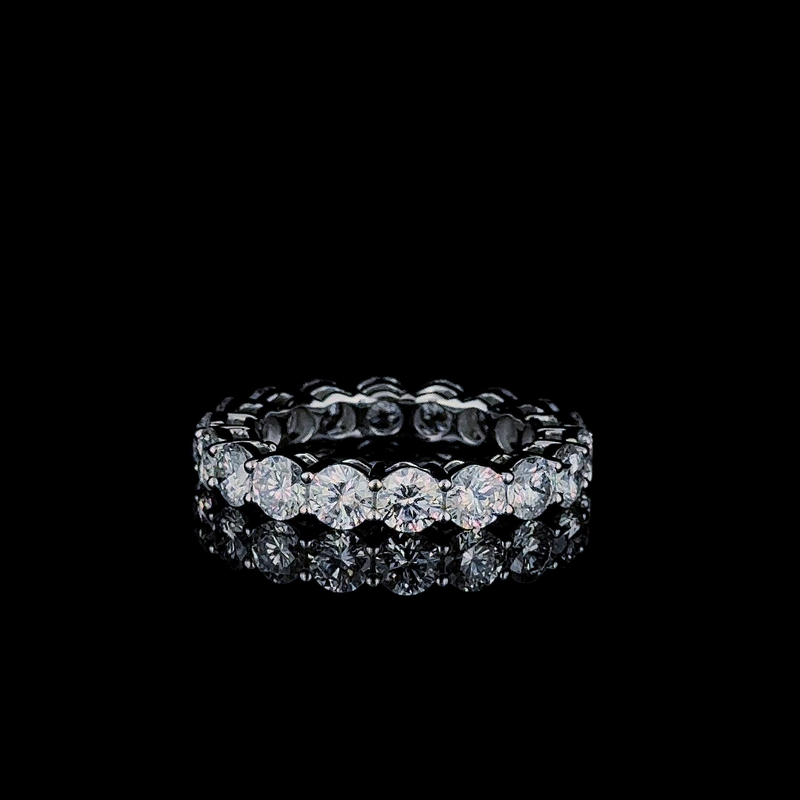 14 K white Gold Eternity Lab Grown Diamond Ring VVS-Vs  EFG 3.909 Carats